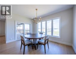 34 ANDREW Avenue - 16