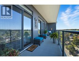 15 GLEBE Street UnitNo. 1410 - 17