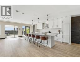 15 GLEBE Street UnitNo. 1410 - 33