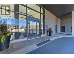 15 GLEBE Street UnitNo. 1410 - 40