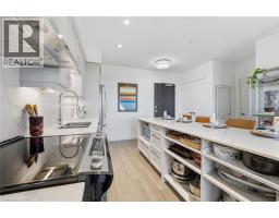 15 GLEBE Street UnitNo. 1410 - 6