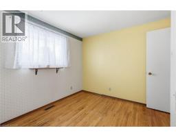 66 GENEVA Crescent - 24