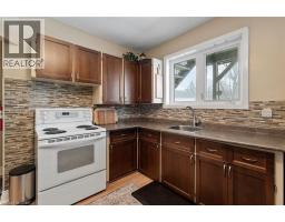 2 MILL Street E - 10