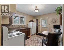 2 MILL Street E - 11