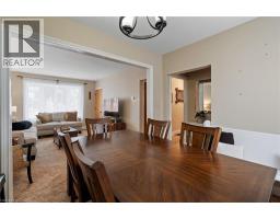 2 MILL Street E - 25