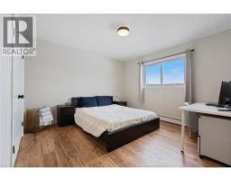 351 TALBOT Road - 16