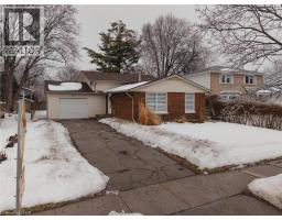 322 SANDOWNE Drive - 23