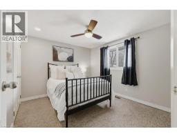 322 SANDOWNE Drive - 7