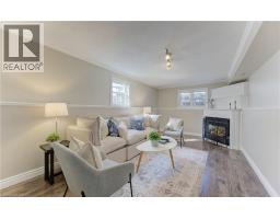 120 WAKE ROBIN Drive - 20