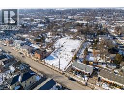 75 KING Street E - 15