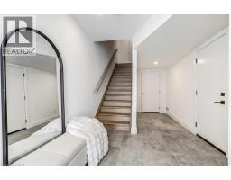 3361 DAVID MILNE Way - 3