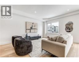 3361 DAVID MILNE Way - 7