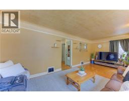 83 ARNOLD Street - 5