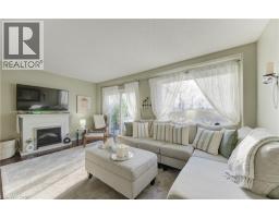 105 PINNACLE Drive UnitNo. 10 - 12