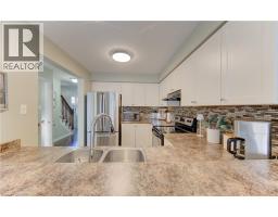 105 PINNACLE Drive UnitNo. 10 - 18