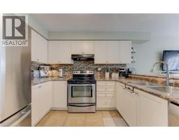 105 PINNACLE Drive UnitNo. 10 - 7