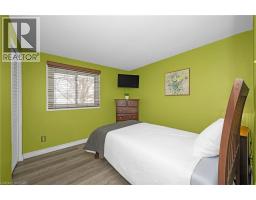 375 KINGSCOURT Drive UnitNo. 21 - 20