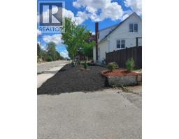 354 BLUCHER Boulevard - 44