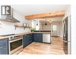 346 WELLINGTON Street - 10