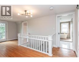 346 WELLINGTON Street - 23