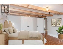 346 WELLINGTON Street - 25