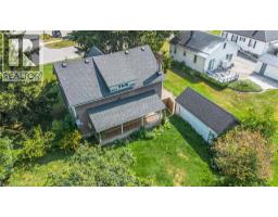 346 WELLINGTON Street - 45