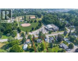 346 WELLINGTON Street - 48