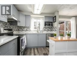 696 PARKVIEW Crescent - 11