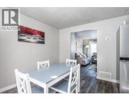 696 PARKVIEW Crescent - 22