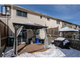 696 PARKVIEW Crescent - 34