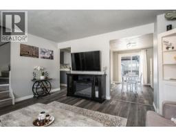 696 PARKVIEW Crescent - 8