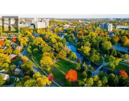 108 GARMENT Street UnitNo. 1810 - 33