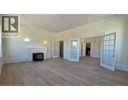 56 NORFOLK Street S - 10