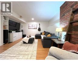 104 CINDY Avenue - 18