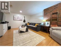 104 CINDY Avenue - 19