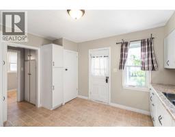 236 GROVE Street - 16