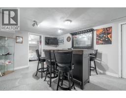 111 KING Street E - 23