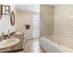 1724 NORFOLK COUNTY ROAD 21 - 18