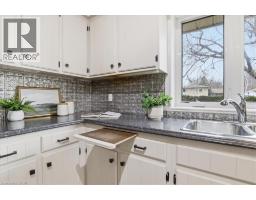 105 WHITE PINE Crescent - 14