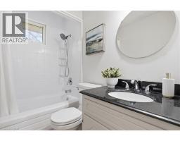 105 WHITE PINE Crescent - 25