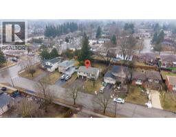 105 WHITE PINE Crescent - 43