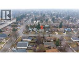 105 WHITE PINE Crescent - 44