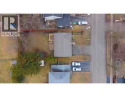 105 WHITE PINE Crescent - 48