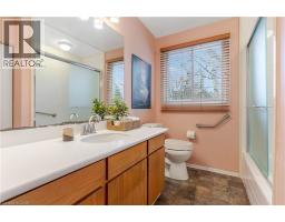 390 TAMARACK Drive - 25