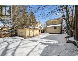 98 WILLIAM Street W - 32