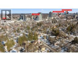 98 WILLIAM Street W - 43