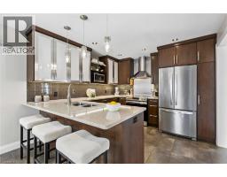 31 CEDAR CREST Street - 10