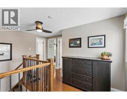 31 CEDAR CREST Street - 15