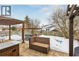 31 CEDAR CREST Street - 35