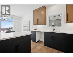 702 AUTUMN WILLOW Drive - 20